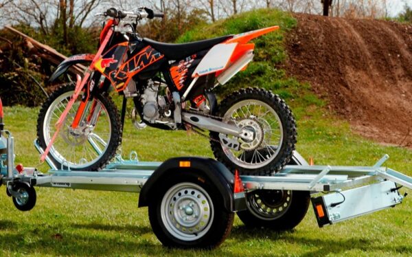 DDD.jpg BRENDERUP 2-Schienen-Motorradanhänger