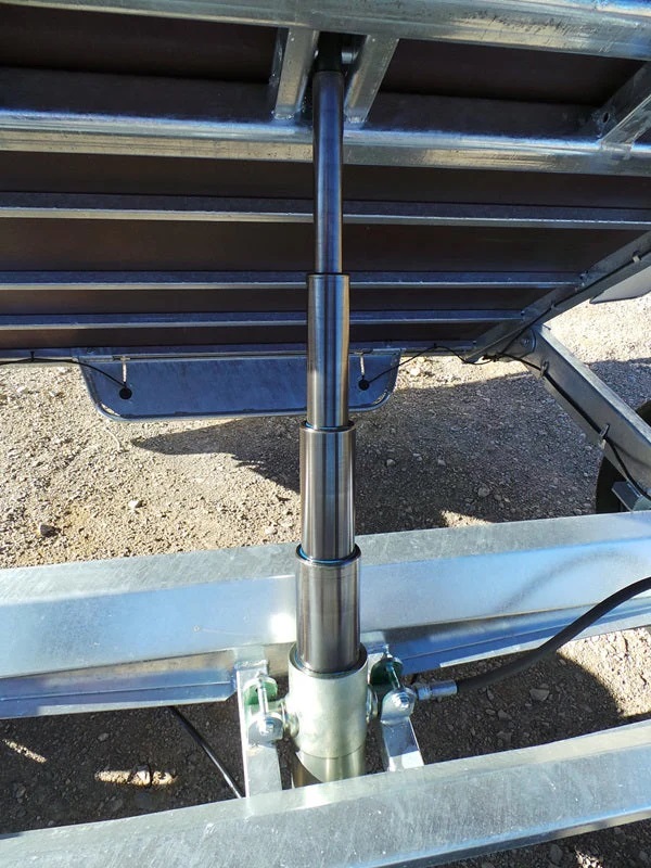 EEEEE.jpg LIDER Mulde 2,50m / 750 kg / Schockpreis