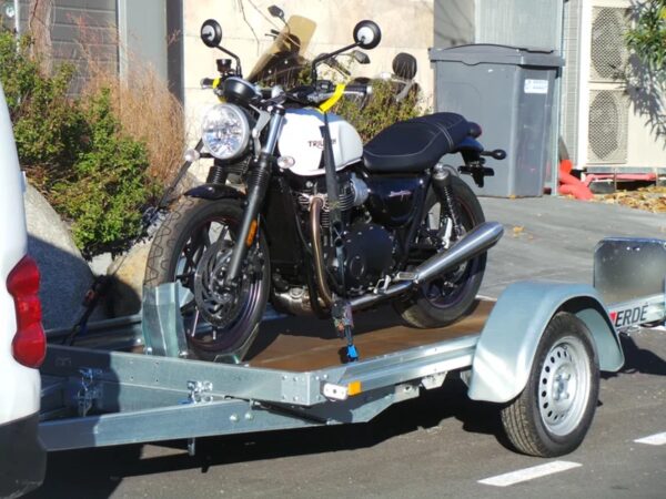 LAAAA.jpg Motorradträgergurt 2,50m x 1,30m 750 kg ERDE