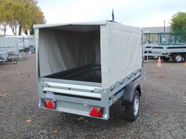 WWWWW.jpg BRENDERUP 2,60 m x 1,28 m 750 kg