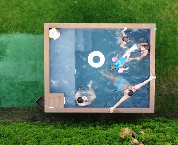 Container-Spa-Pool mit Whirlpool und Komfortpaket 3,0 m x 2,5 m großer